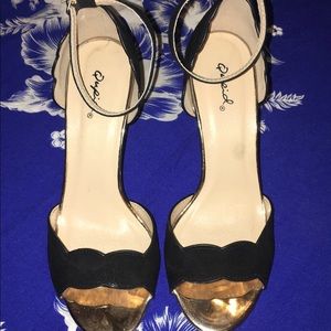 Black Heels | $25